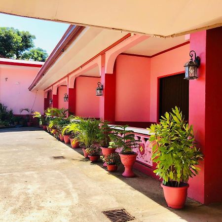 Havendwell Garden Resort Mambajao Kültér fotó